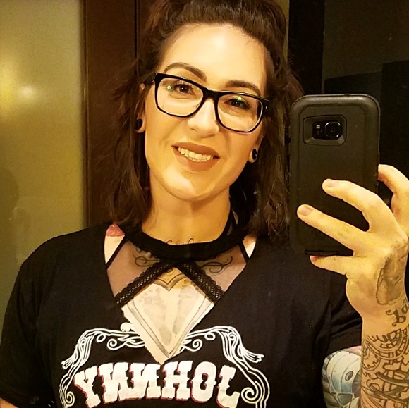 Meet your Posher, Kelsey - Picture 1 of 1